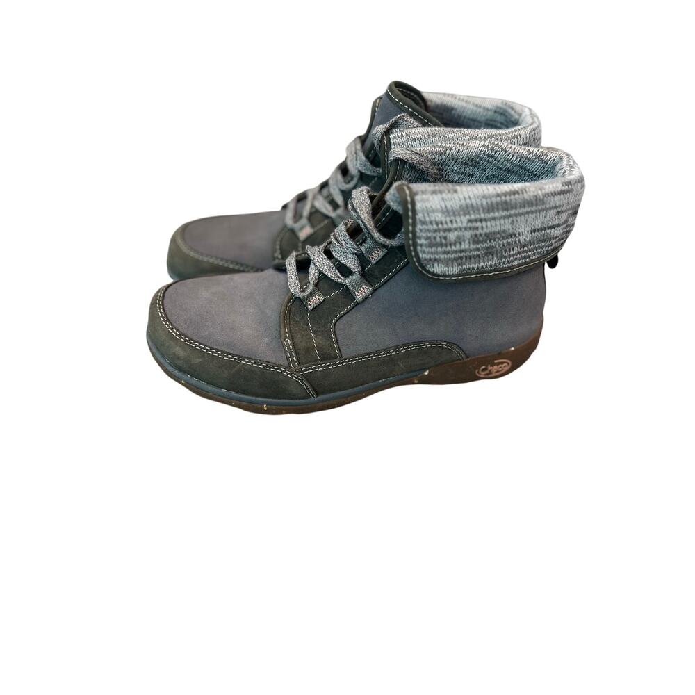 Chaco women’s boots size 9